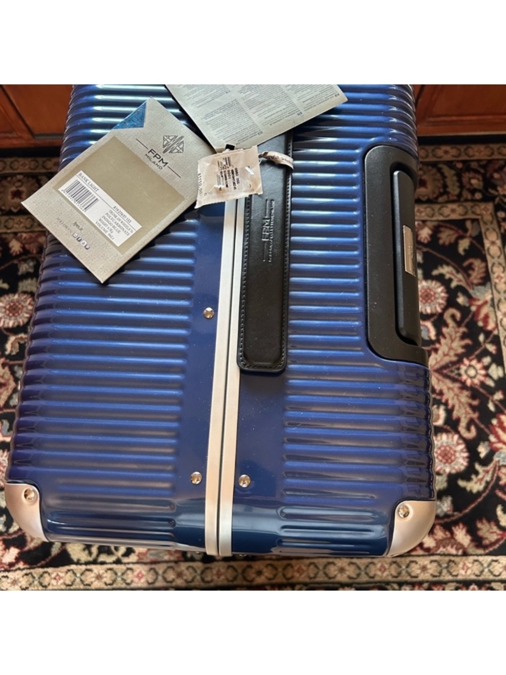 FPM Milano hard Bank 58 collection suitcase, NWT .Navy/silver - Picture 2 of 15